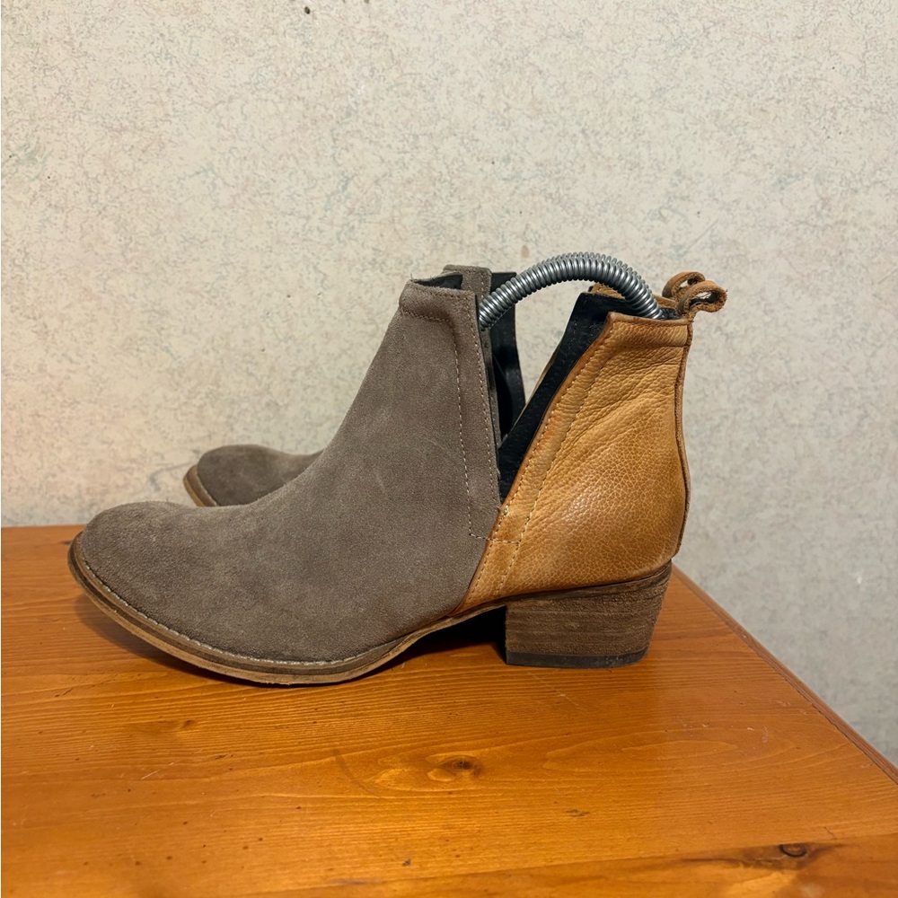 Diba Two-Tone Gray and Tan Suede Leather Ankle Boots